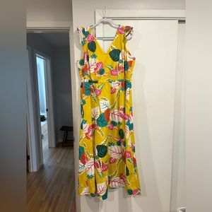 Boden summer maxi dress with flutter sleeves size 20/22
